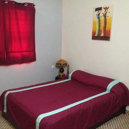 אואגדוגו Hotel Kavana חדר תמונה